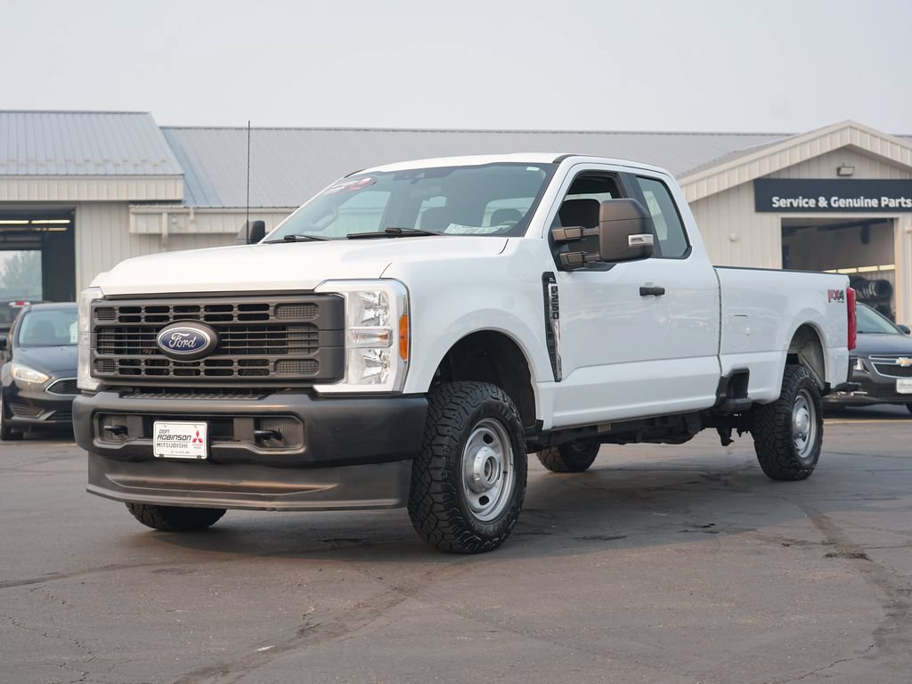 Used 2023 Ford F250 XL w/ FX4 Off-Road Package AWD/4WD image 7