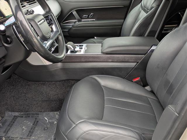 Used 2023 Land Rover Range Rover SE image 17