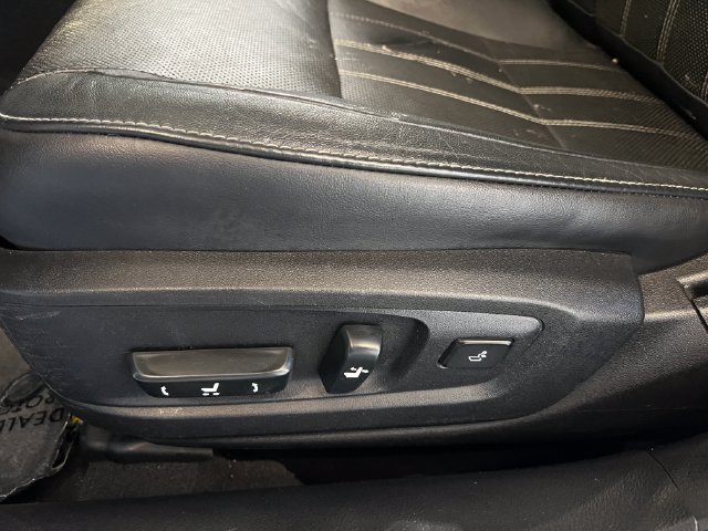 Used 2018 Lexus ES 350 w/ Luxury Package w/Wood Trim FWD image 28