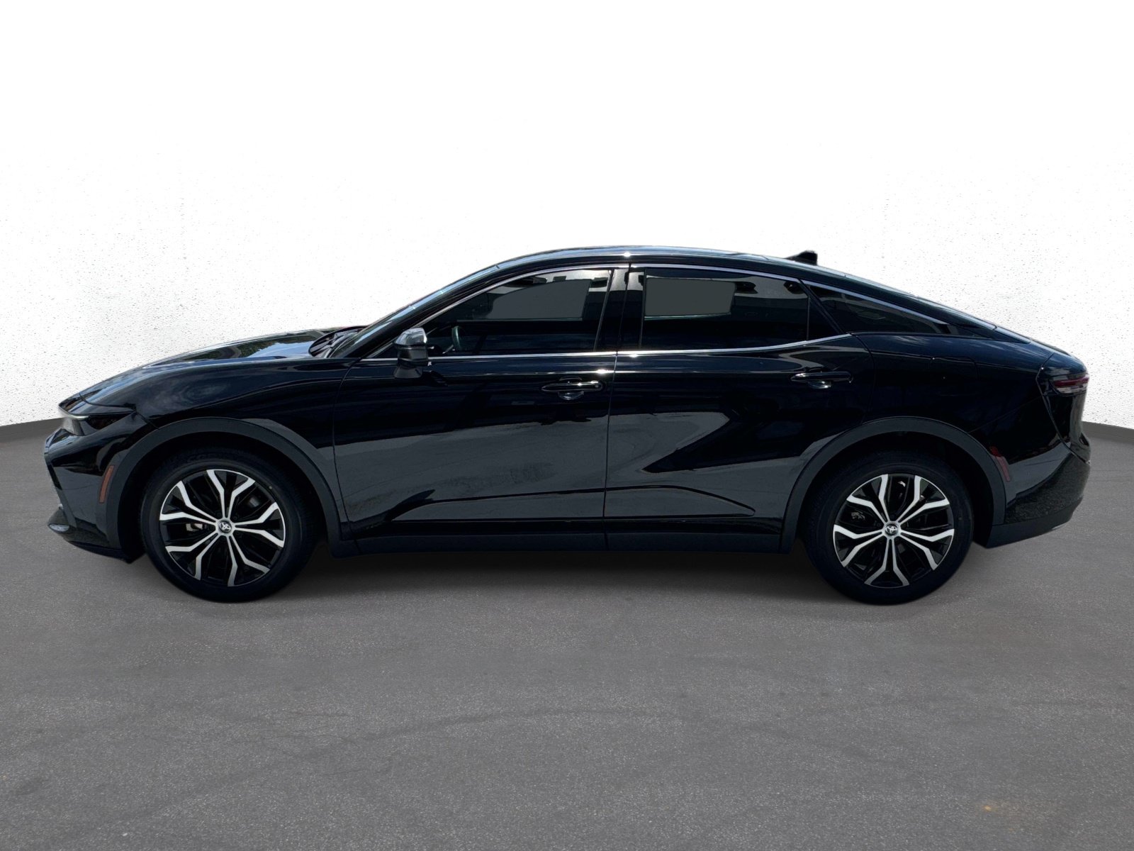 Used 2023 Toyota Crown AWD/4WD image 6