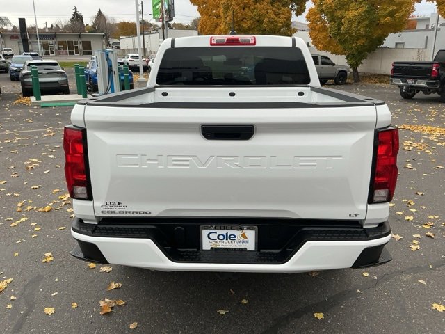 Used 2024 Chevrolet Colorado LT image 5