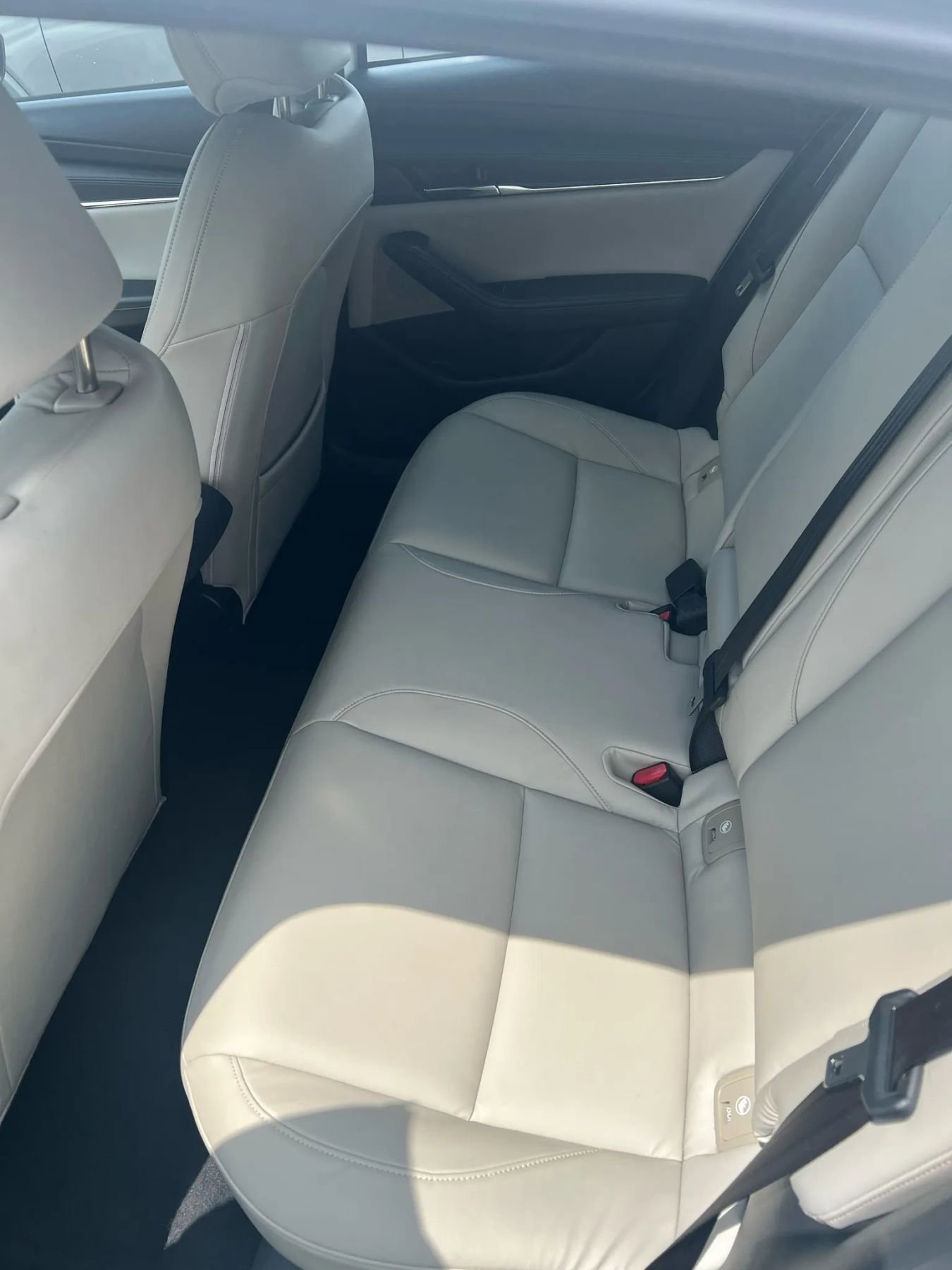 Used 2019 MAZDA MAZDA3 Hatchback image 6