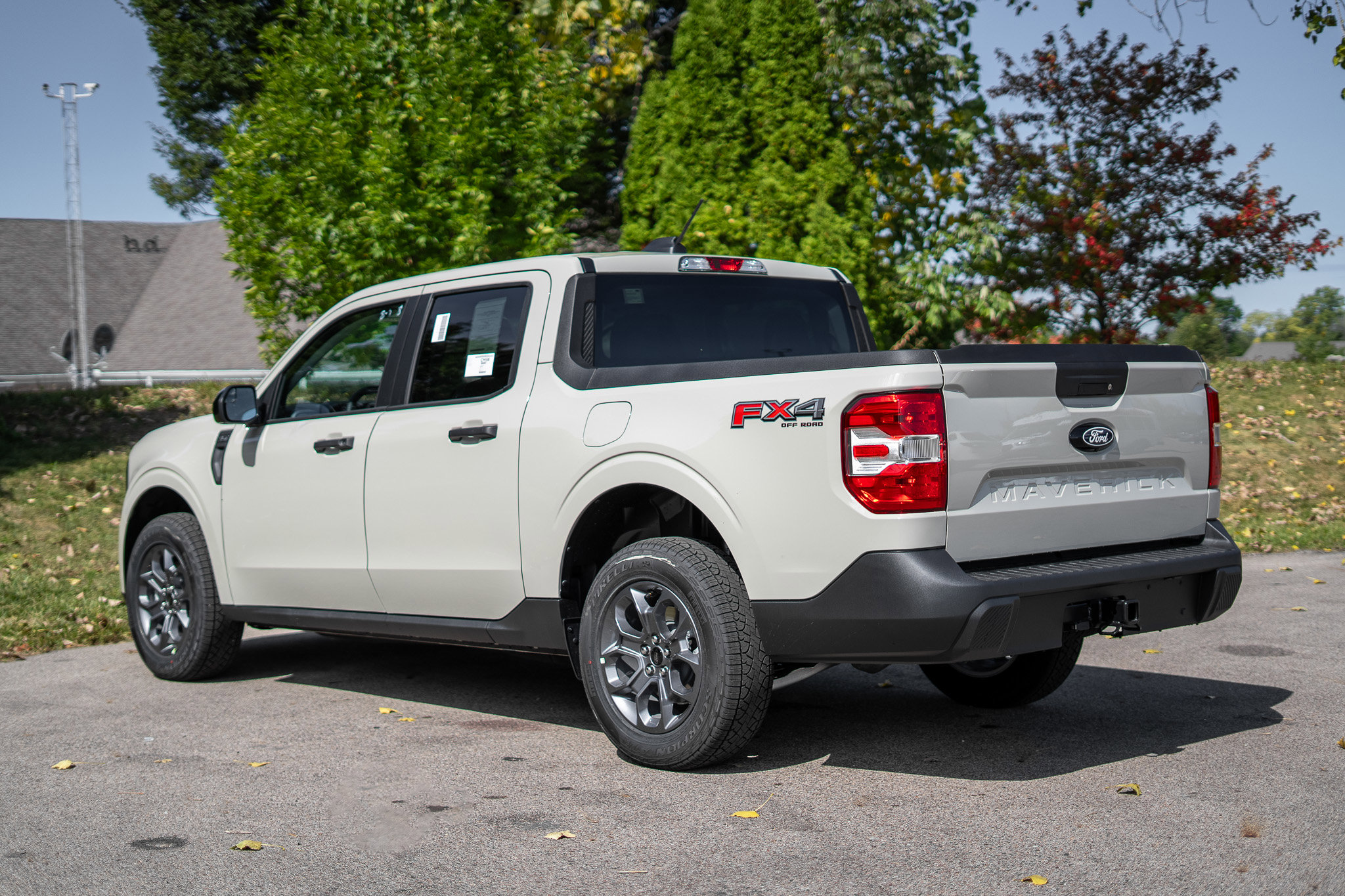 New 2025 Ford Maverick XLT w/ XLT Luxury Package image 8