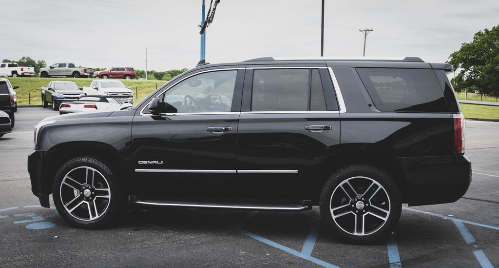 Used 2016 GMC Yukon Denali AWD/4WD image 23