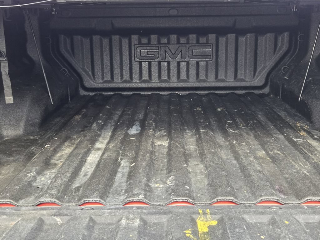Used 2024 GMC Canyon AT4 w/ Technology Package AWD/4WD image 31