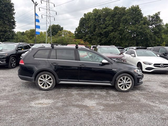 Used 2018 Volkswagen Golf Alltrack S