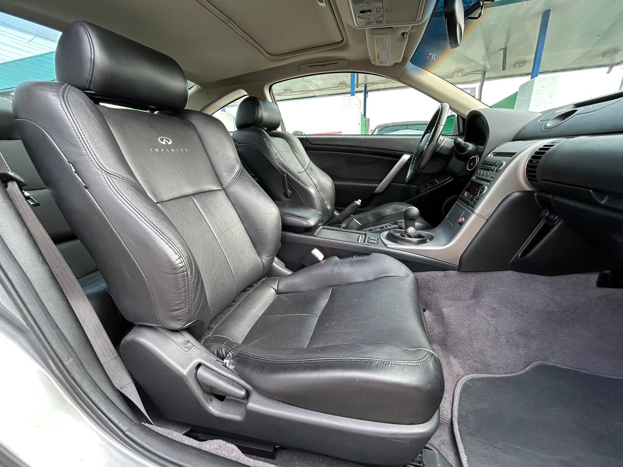 Used 2004 INFINITI G35 Coupe w/ Premium Pkg RWD image 13