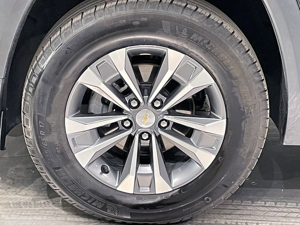 Used 2026 Chevrolet Equinox LT AWD/4WD image 35