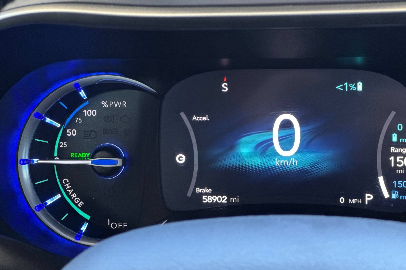 Used 2023 Chrysler Pacifica Touring-L FWD image 26