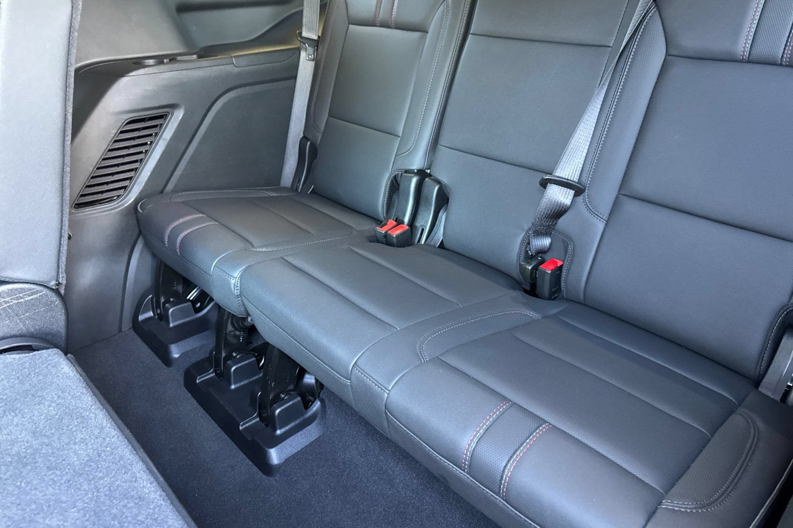 Certified 2026 Chevrolet Tahoe RST AWD/4WD image 16