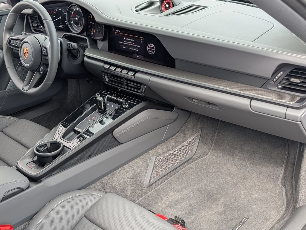 Certified 2024 Porsche 911 Carrera 4 GTS AWD/4WD image 13