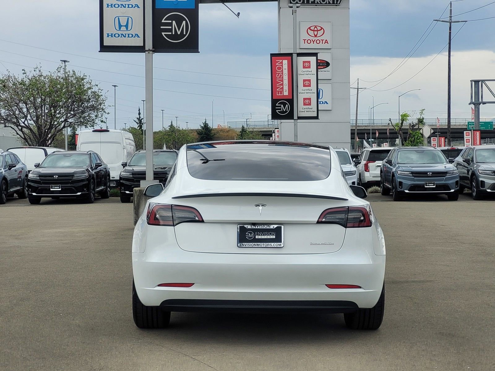 Used 2023 Tesla Model 3 Performance image 6