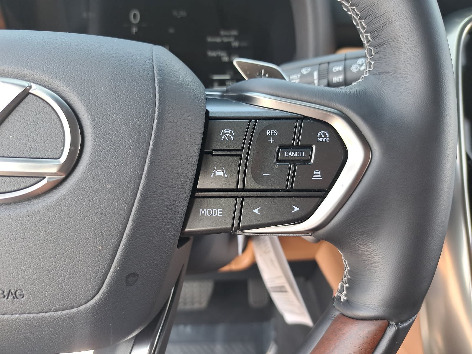 New 2026 Lexus LX 700h Luxury w/ Appearance Package AWD/4WD image 20