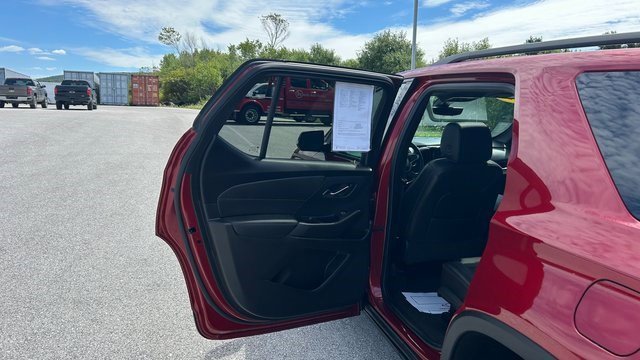 Certified 2023 Chevrolet Traverse RS image 30