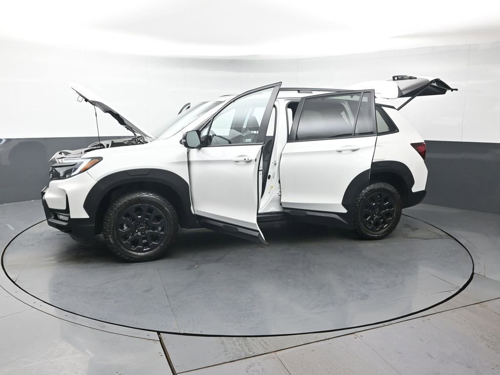 Used 2023 Honda Passport TrailSport image 44