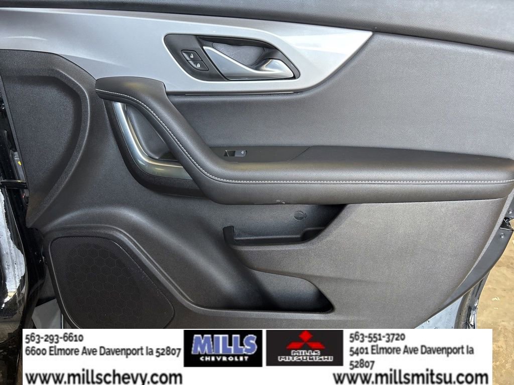 Used 2024 Chevrolet Blazer LT w/ Driver Confidence Package image 17