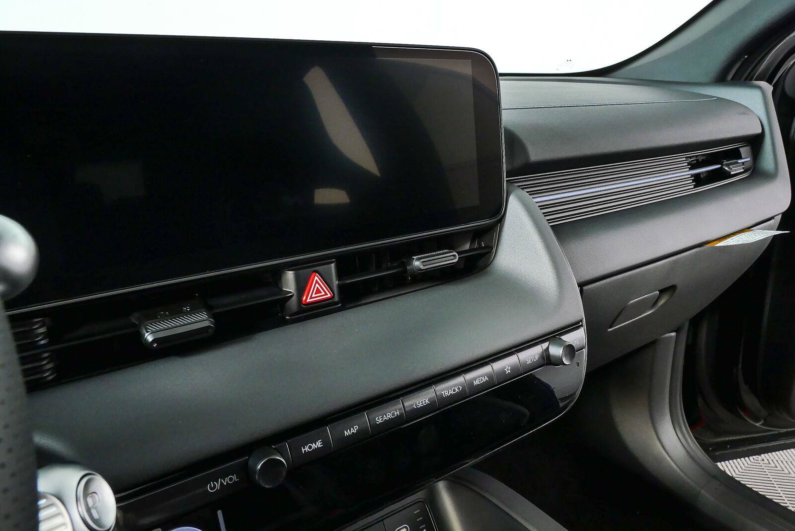 New 2026 Hyundai Ioniq 5 N AWD/4WD image 13