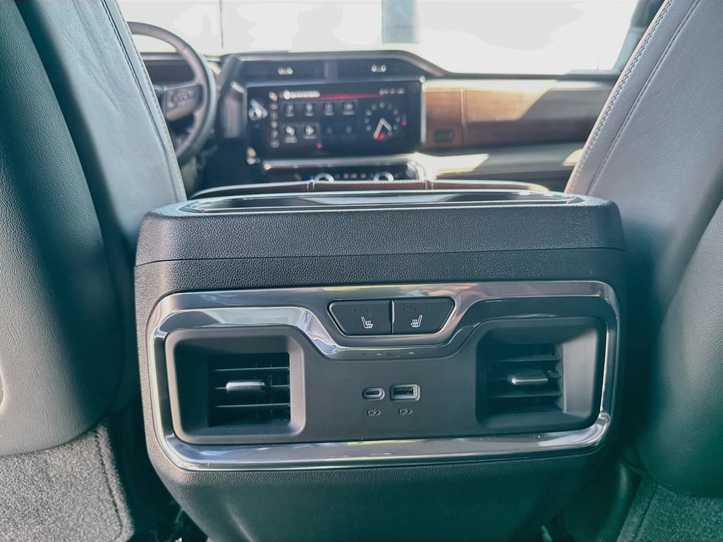 Used 2026 GMC Sierra 2500 Denali Ultimate AWD/4WD image 24