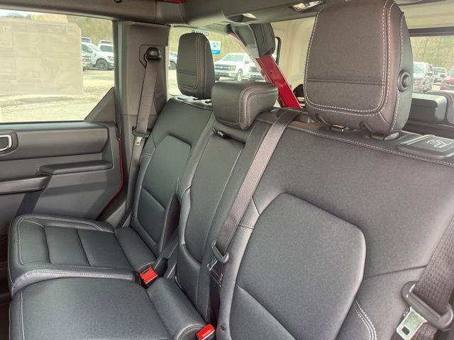 New 2025 Ford Bronco Badlands image 13