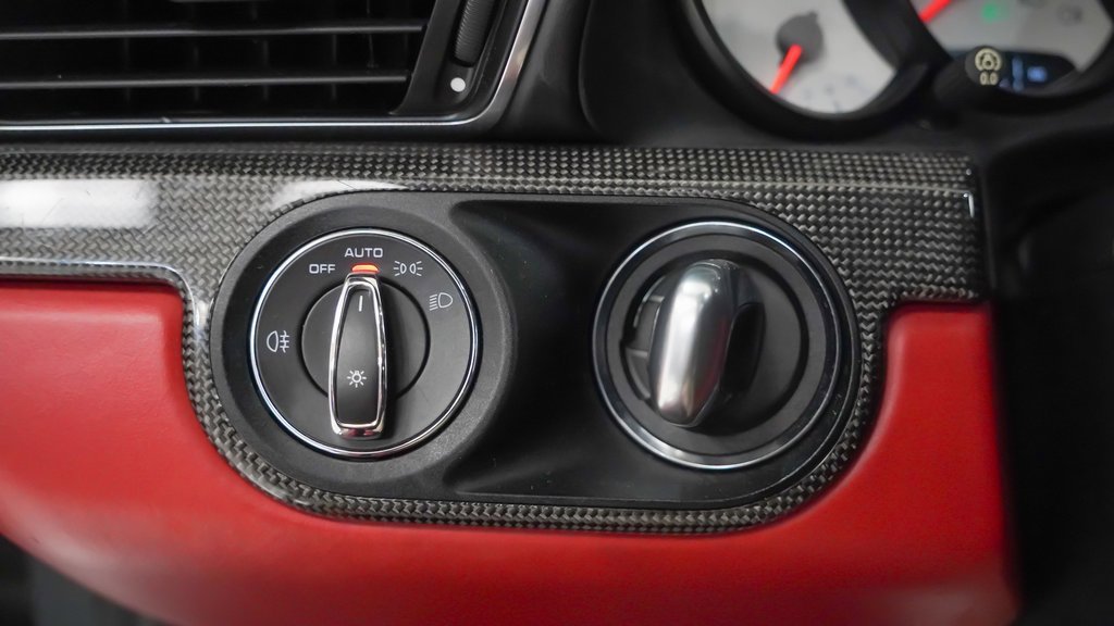 Certified 2015 Porsche 911 Targa 4S image 22