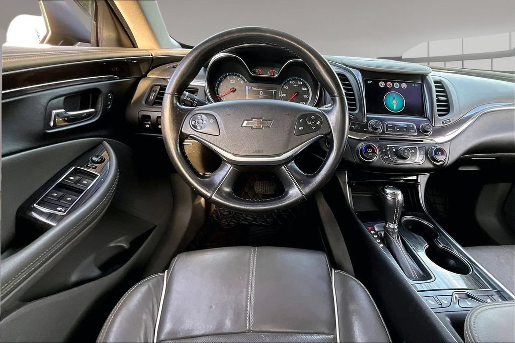 Used 2017 Chevrolet Impala Premier FWD image 5