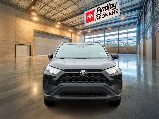 Used 2025 Toyota RAV4 XLE image 2