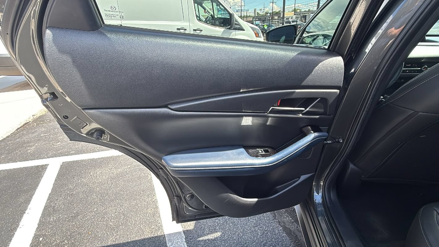 Used 2021 MAZDA CX-30 AWD 2.5 S w/ Preferred Package image 11