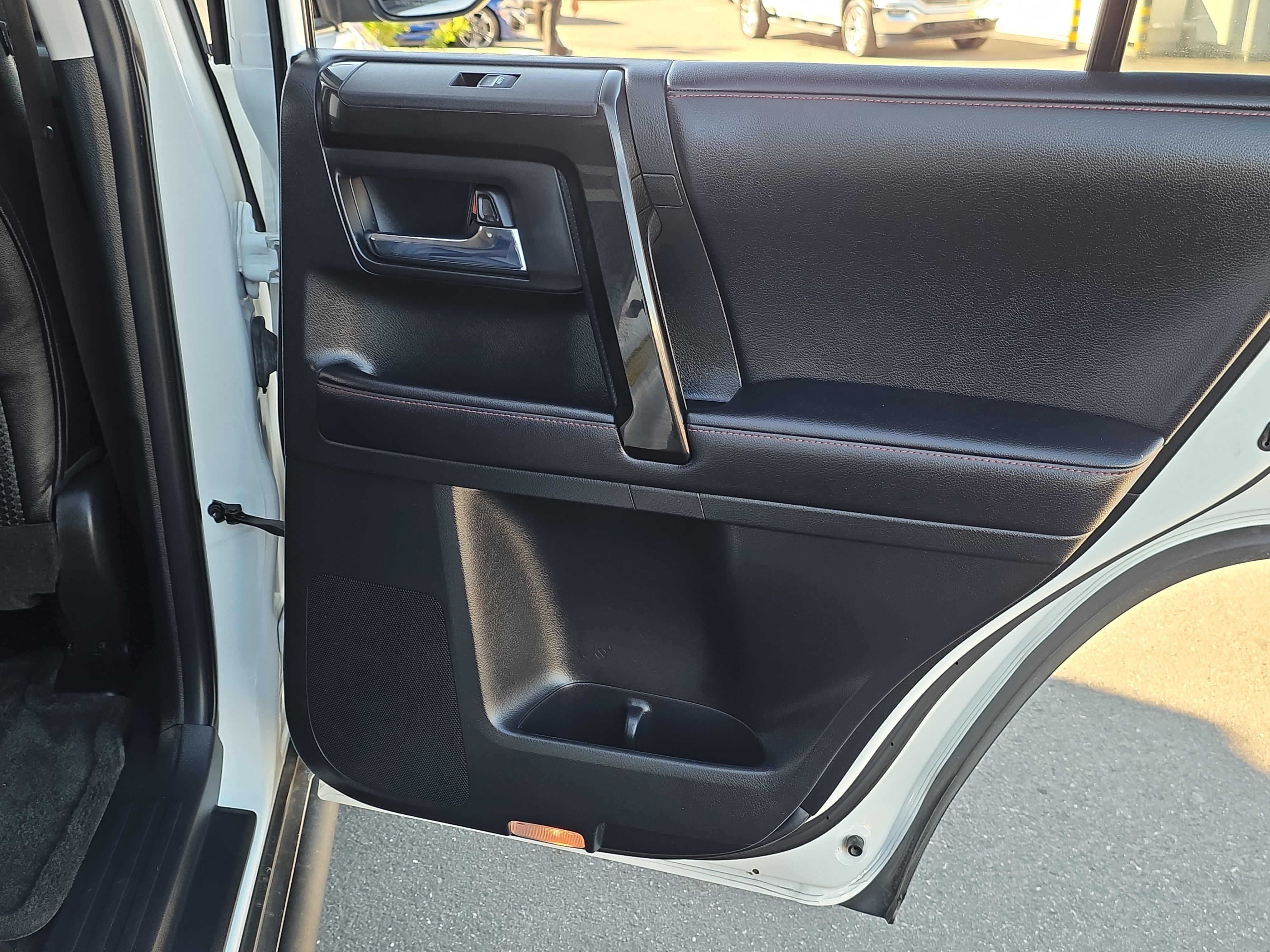 Used 2016 Toyota 4Runner TRD Pro AWD/4WD image 31