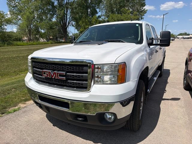 Used 2011 GMC Sierra 3500 SLE w/ SLE Preferred Package AWD/4WD image 3