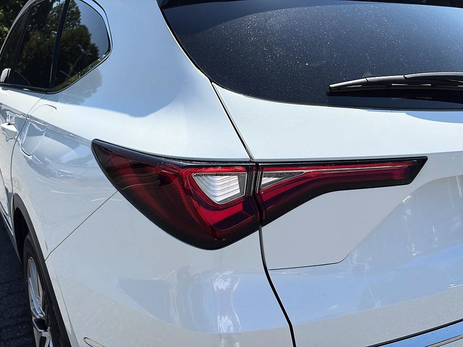 Used 2022 Acura MDX w/ Advance Package AWD/4WD image 16