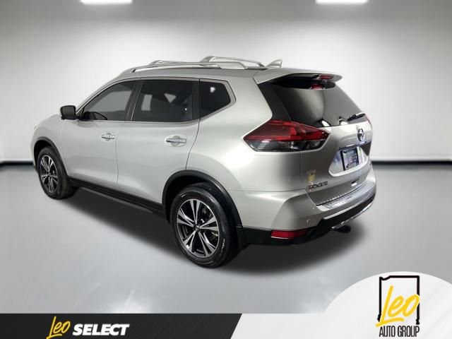 Used 2020 Nissan Rogue SV w/ Sun & Sound Touring Package AWD/4WD image 9