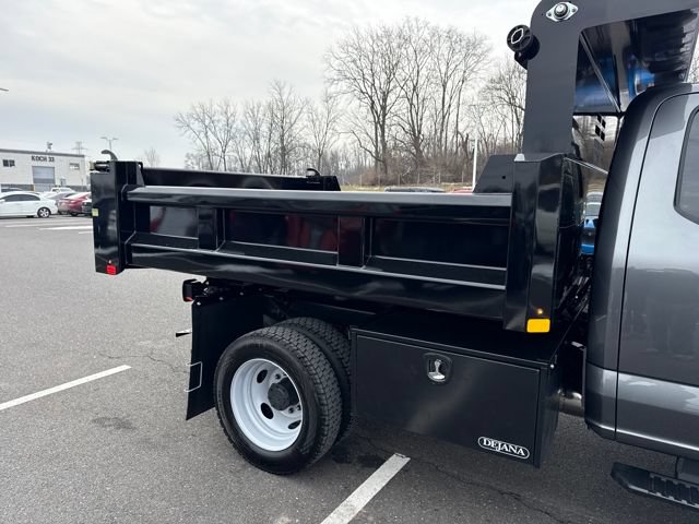 New 2026 Ford F550 4x4 Supercab Super Duty image 15