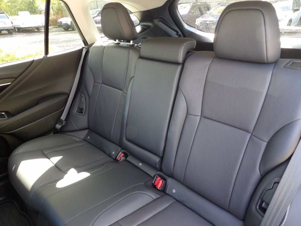 Used 2024 Subaru Outback Limited image 26