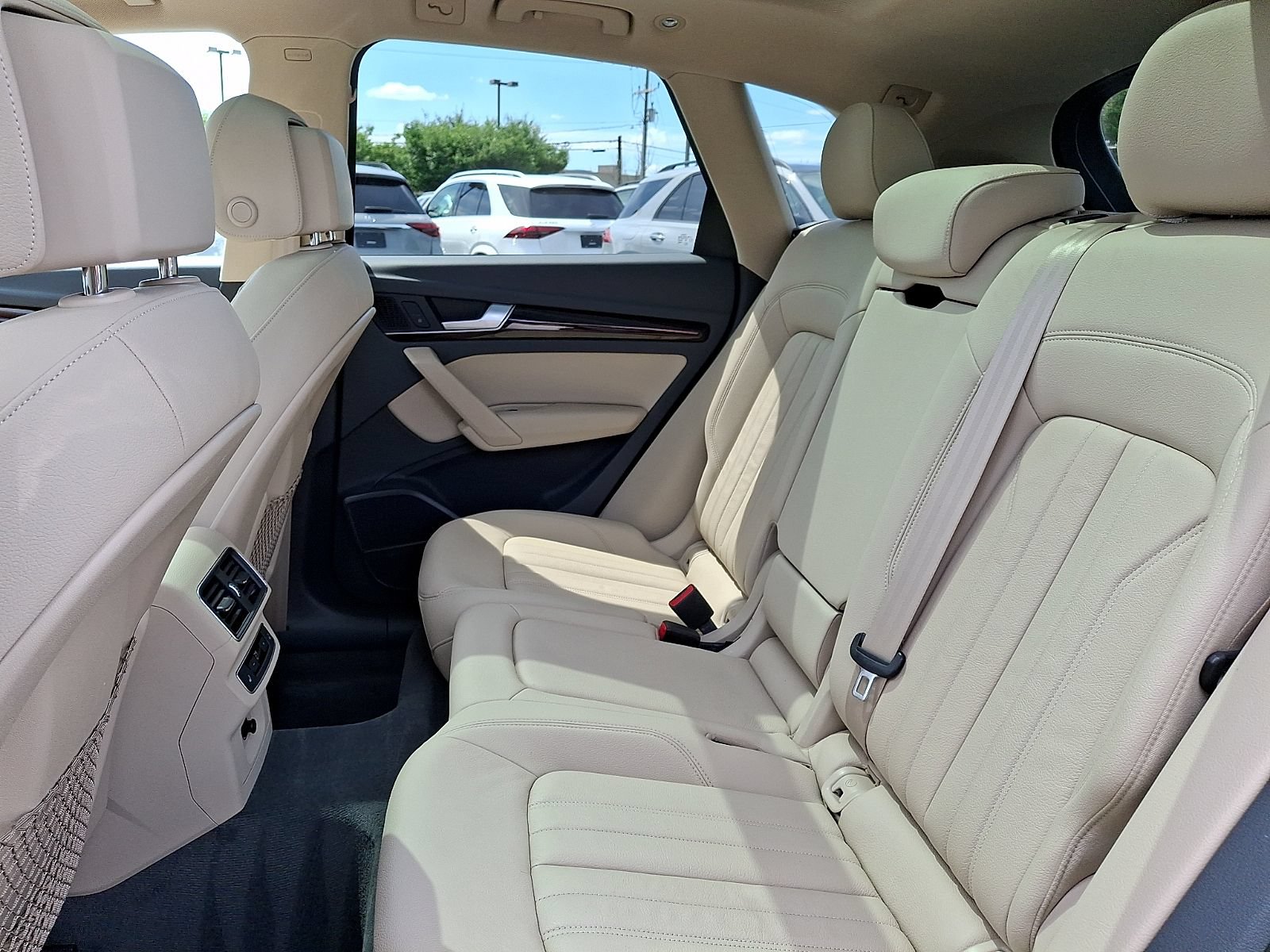 Used 2018 Audi Q5 2.0T Premium Plus AWD/4WD image 9