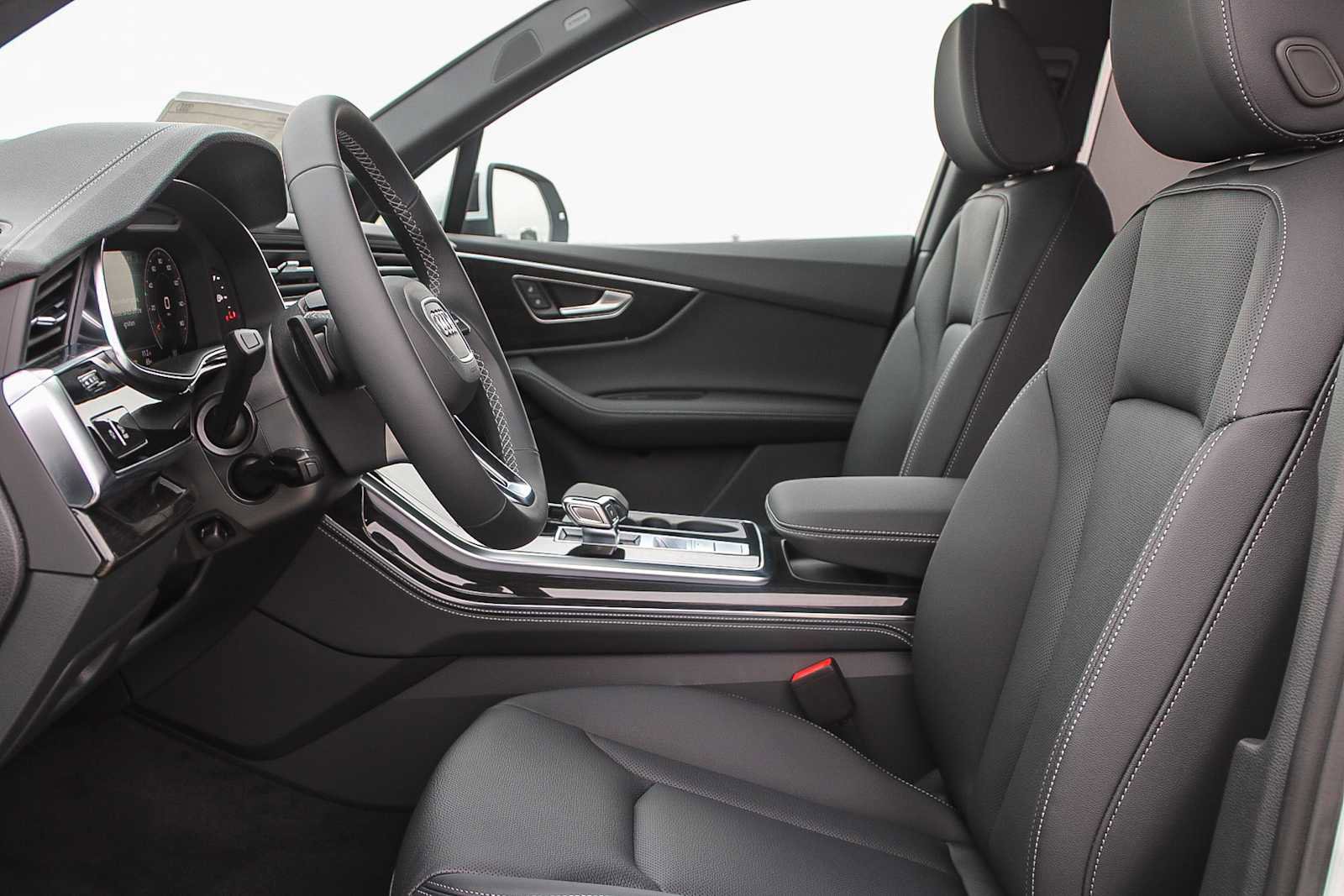 New 2025 Audi Q7 3.0T Premium Plus image 18