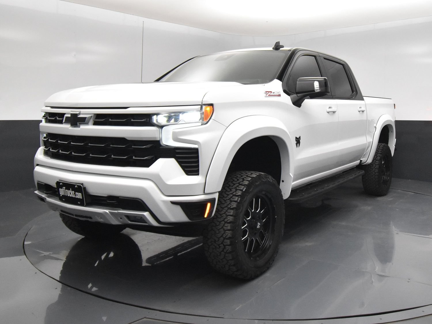 Used 2023 Chevrolet Silverado 1500 RST w/ All Star Edition Plus AWD/4WD image 2