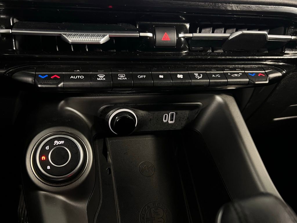 Used 2024 Alfa Romeo Tonale Ti w/ Active Assist Package image 16