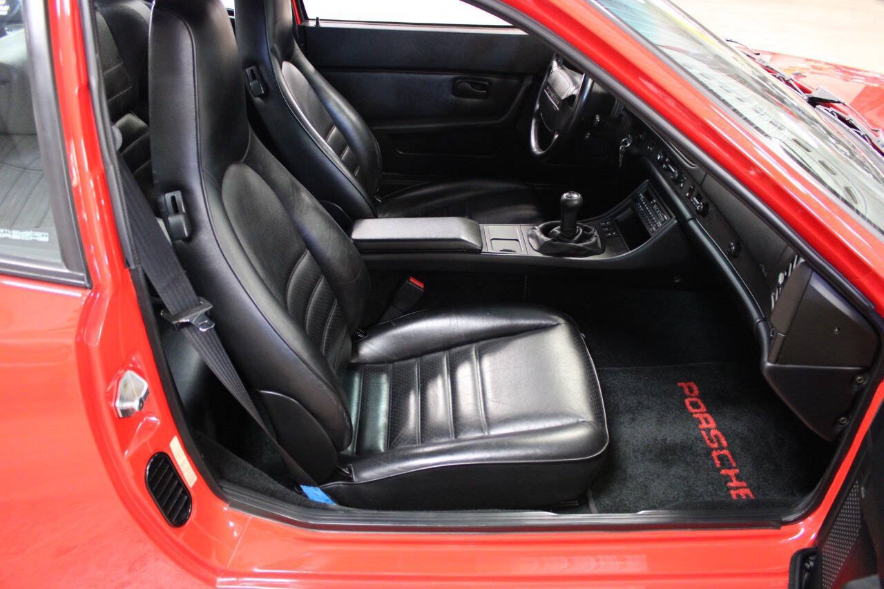 Used 1987 Porsche 944 Turbo RWD image 22