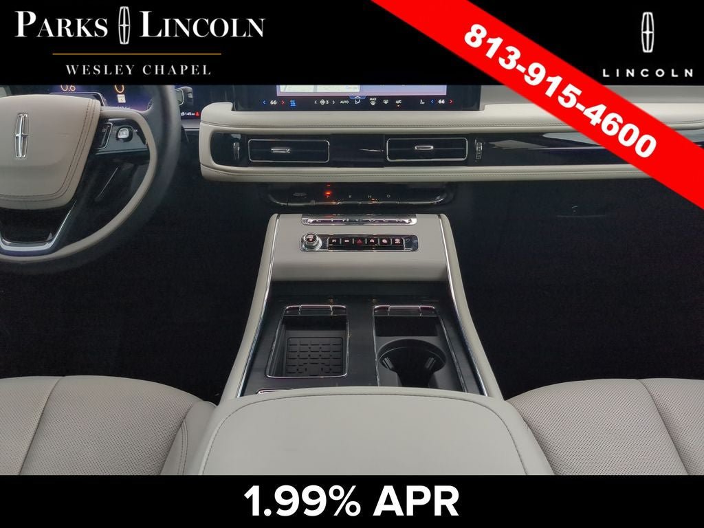 Certified 2025 Lincoln Aviator Reserve RWD image 13