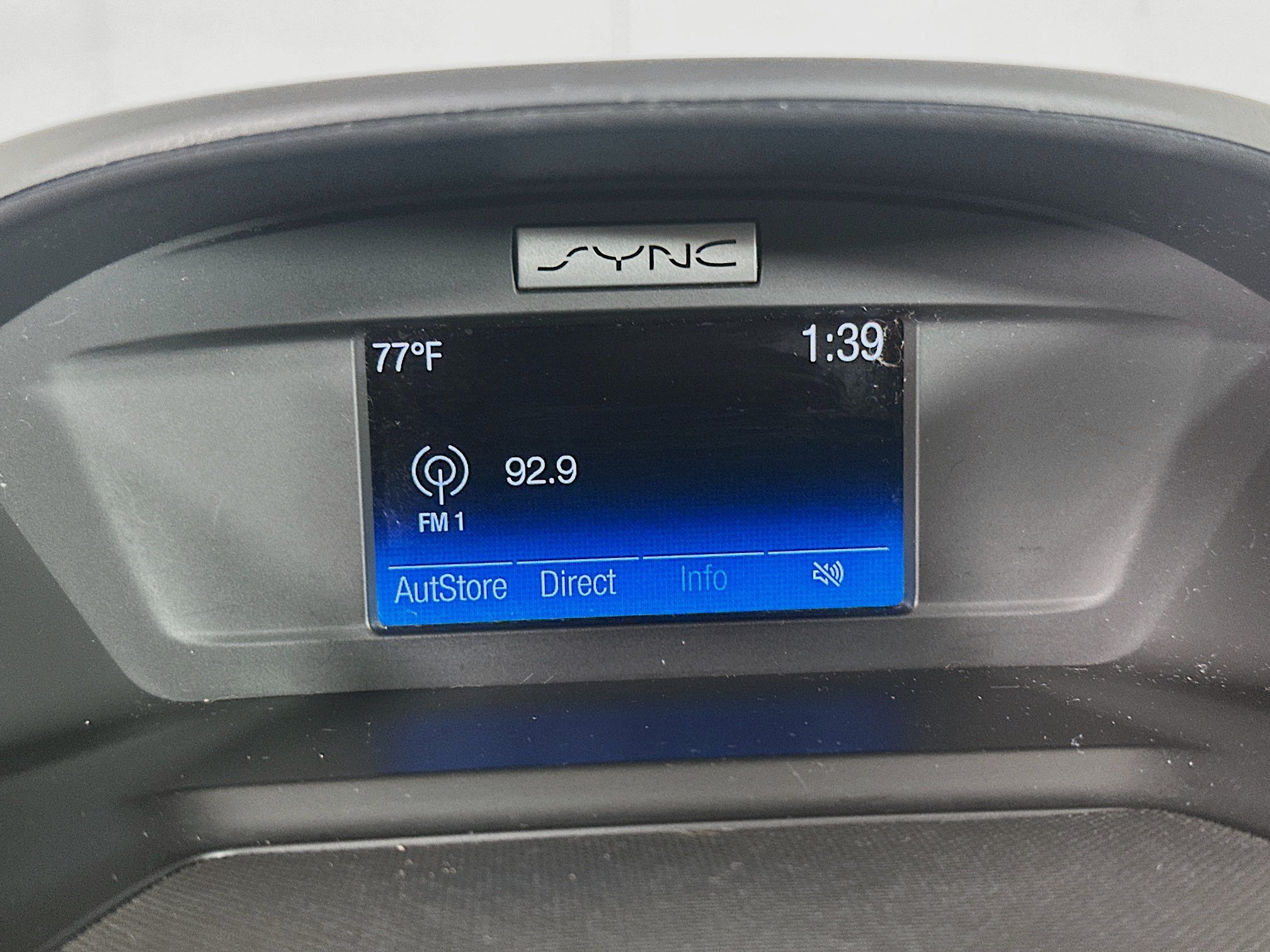 Used 2016 Ford Escape SE FWD image 19