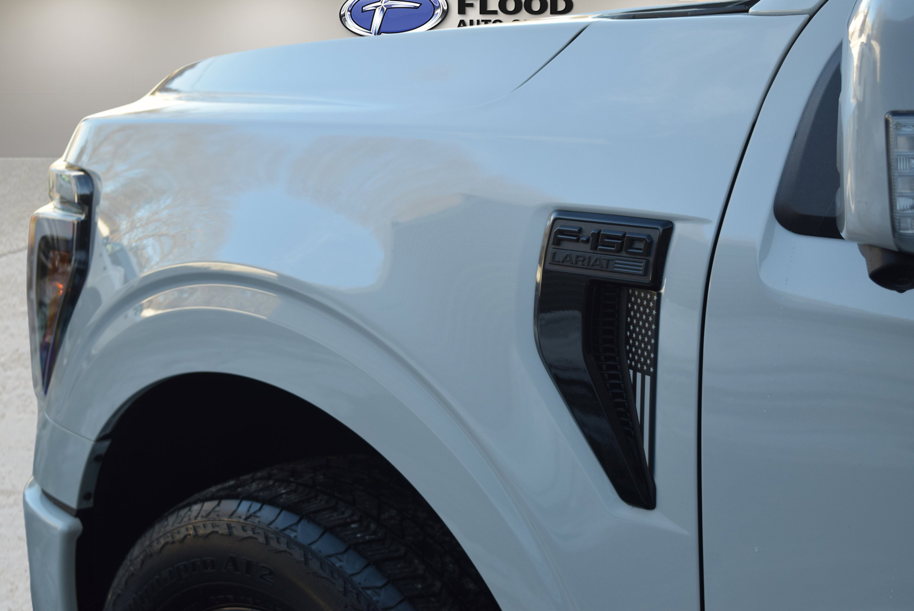 Used 2025 Ford F150 Lariat w/ Equipment Group 502A High image 8