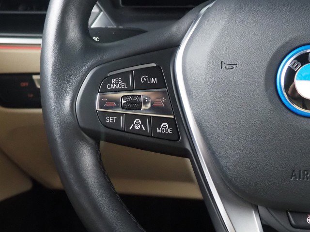 Used 2023 BMW i4 eDrive35 image 23