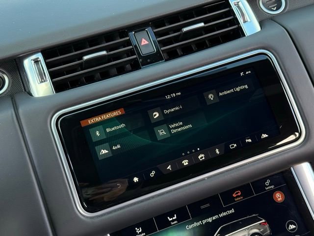 Used 2022 Land Rover Range Rover Sport HST image 25