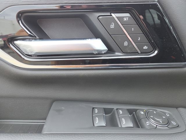 New 2026 GMC Yukon Denali w/ Denali Reserve Package image 31