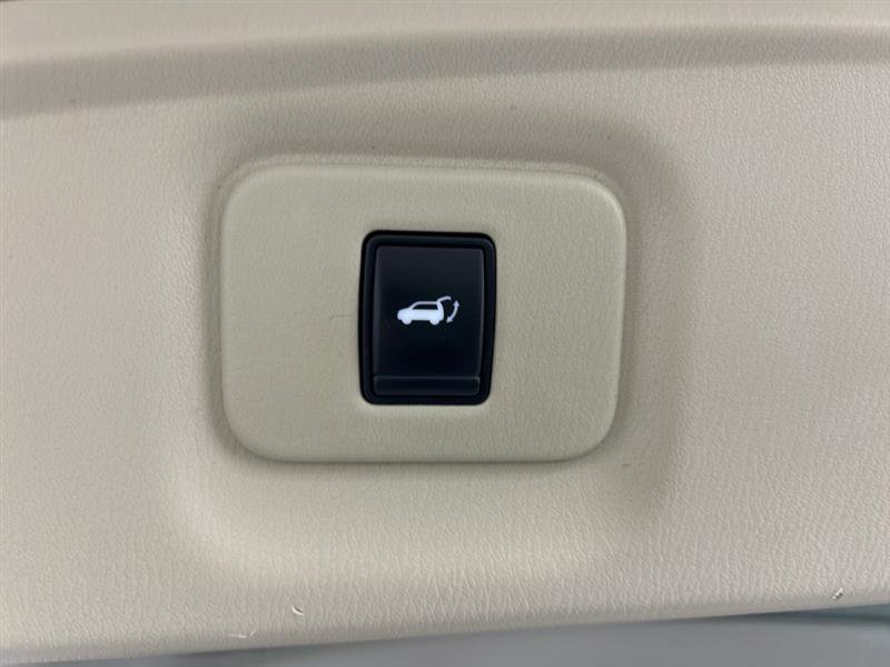 Used 2014 INFINITI QX60 AWD w/ Premium Plus Package image 16