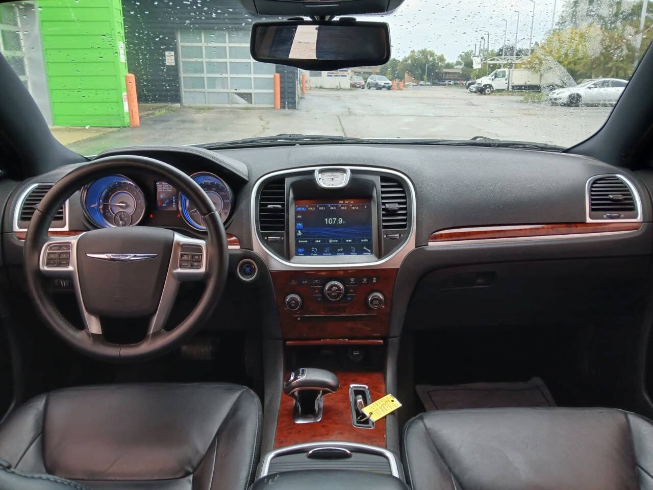 Used 2012 Chrysler 300 Limited RWD image 13