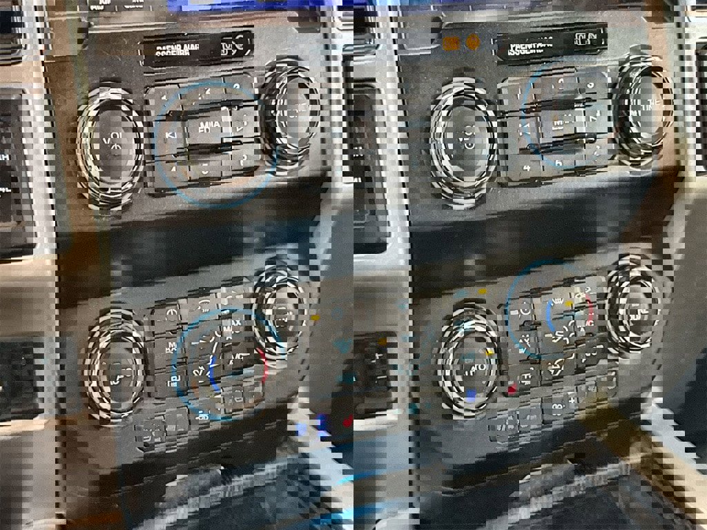 Used 2020 Ford F250 Lariat w/ Lariat Ultimate Package image 22