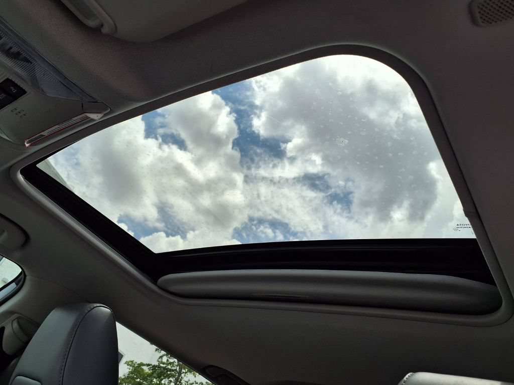 Used 2023 Toyota RAV4 XLE Premium FWD image 19