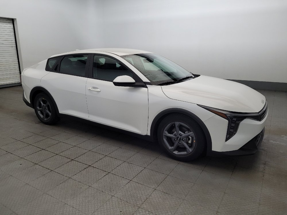 Used 2025 Kia K4 FWD image 11