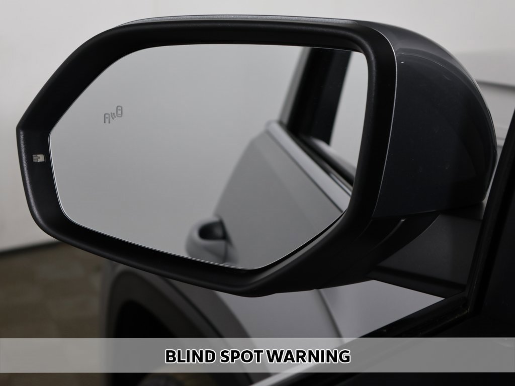 Used 2023 Volkswagen Atlas SE image 4